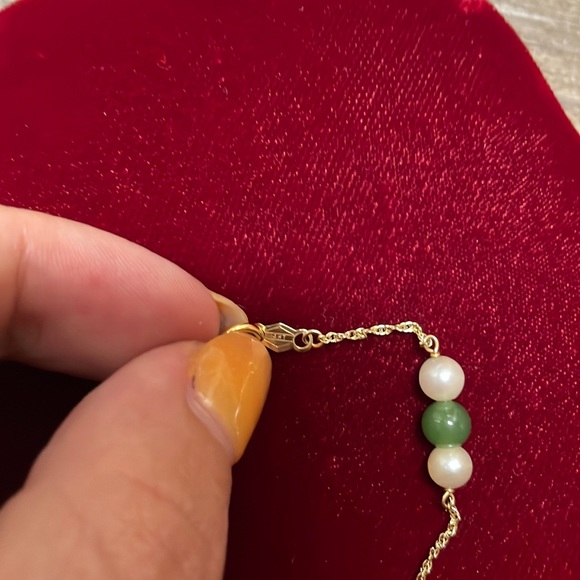 Gorgeous 14KT Gold Chain with Pearl and Jade Beads - Picture 5 of 5